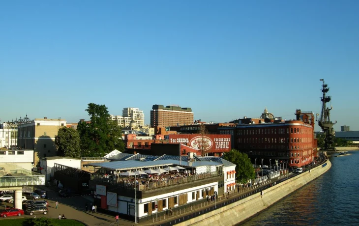 Берсеневская набережная