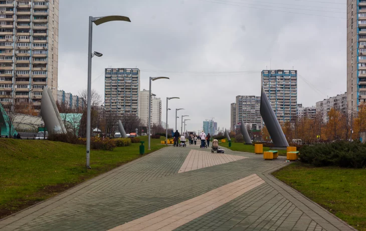 Строгинский бульвар 2