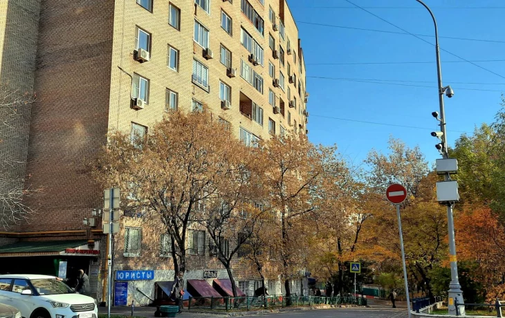 1-й Вражский переулок 2