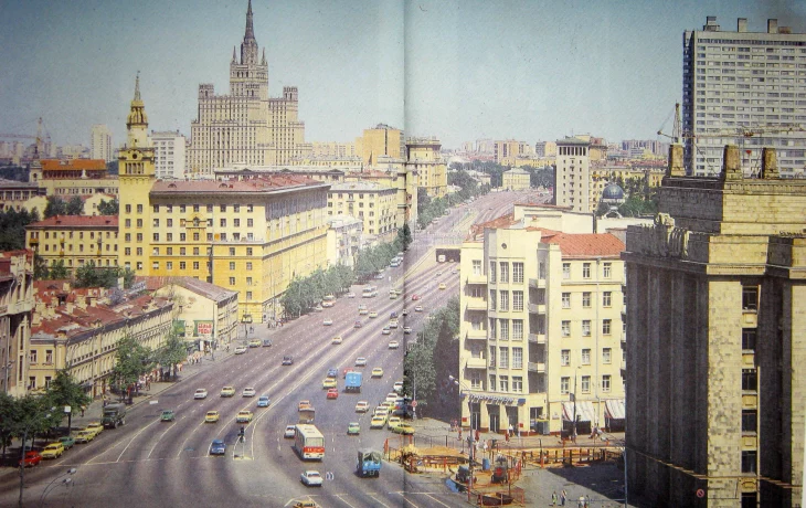 Смоленская площадь 1