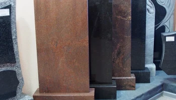 Карельский гранит &ndash; вечная память ушедшим!