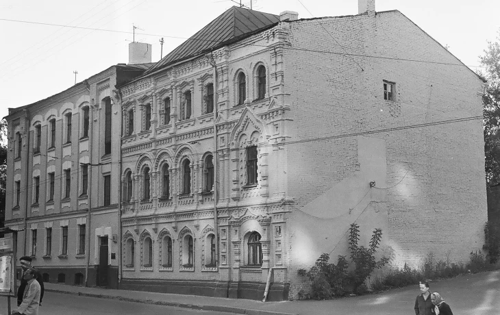 Льва Толстого улица 6