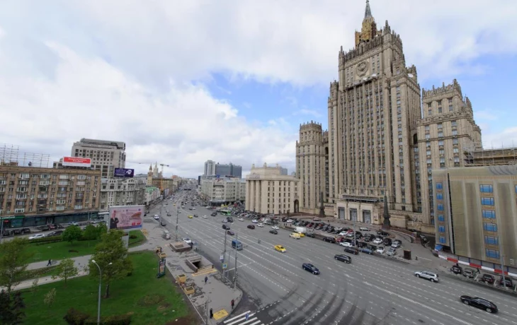 Смоленская площадь