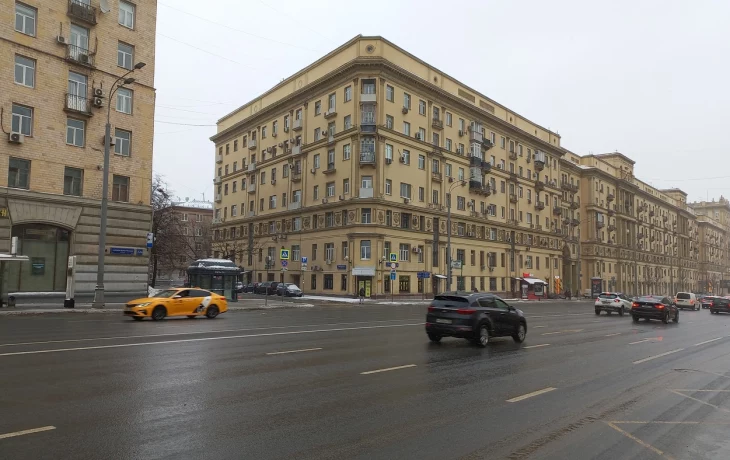 Садовая-Черногрязская улица