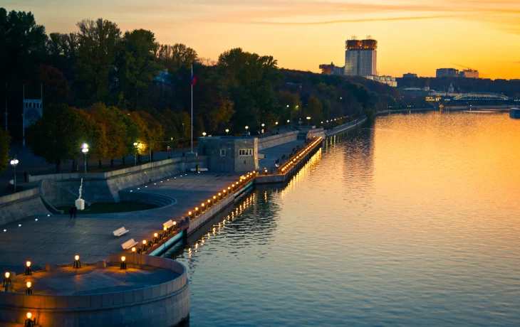 Пушкинская набережная