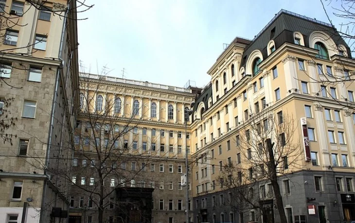 Малая Бронная 4