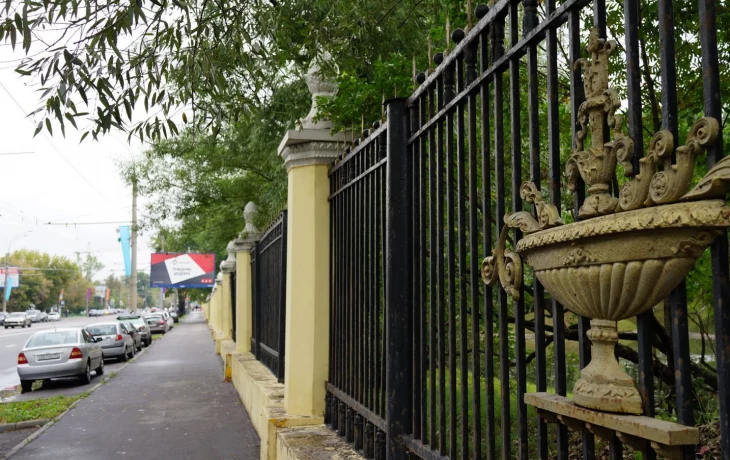 Мосфильмовская улица 1