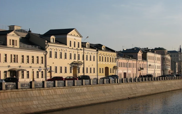 Кадашевская набережная 0