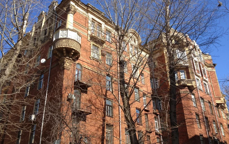 Трехпрудный переулок