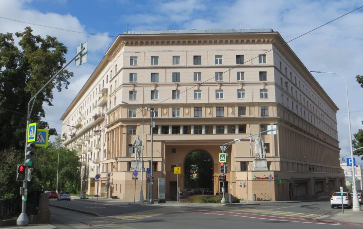 Яузский бульвар 1