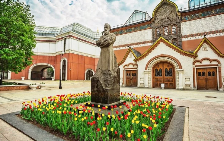 Лаврушинский переулок 0