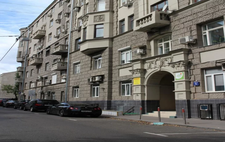 Казенный большой переулок