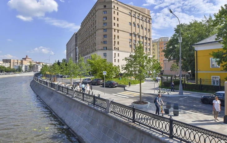 Овчинниковская набережная