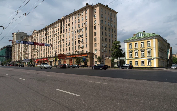 Валовая улица