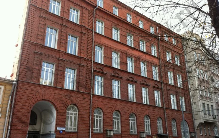 Никитский бульвар 1