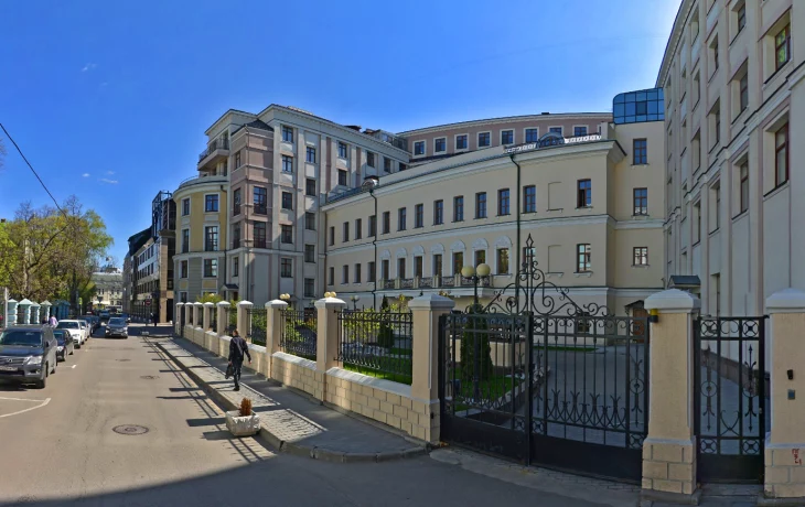 Гнездниковский большой  переулок