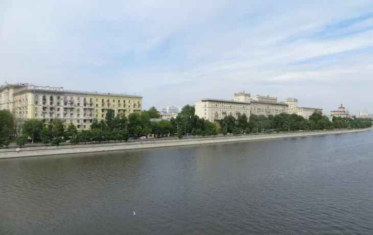 Космодамианская набережная 4