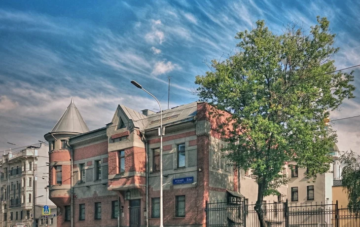 Яузский бульвар 2