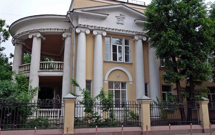 Садовая-Черногрязская улица 0