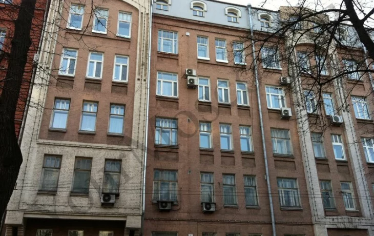 Никитский бульвар 4