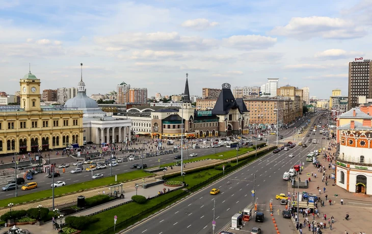 Комсомольская площадь