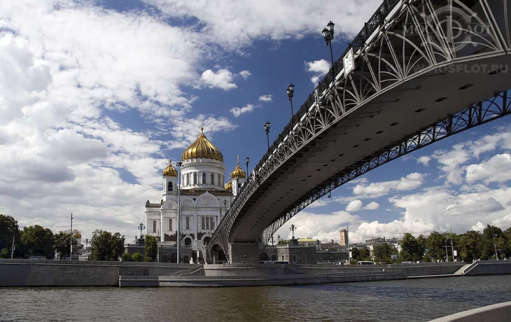 Патриарший мост 2