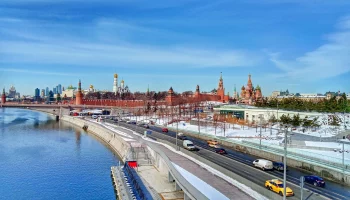 Москворецкая набережная