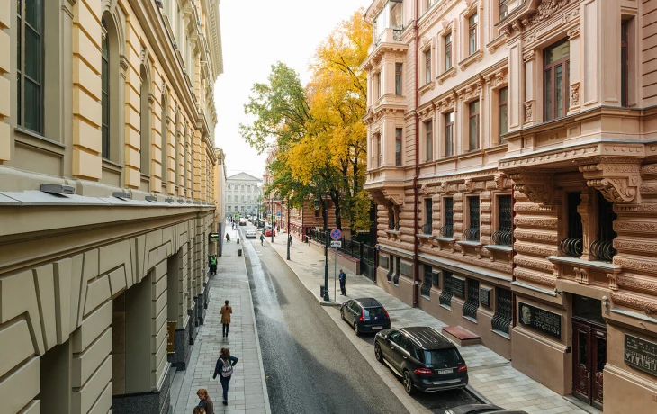 Романов переулок 3