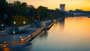 Пушкинская набережная