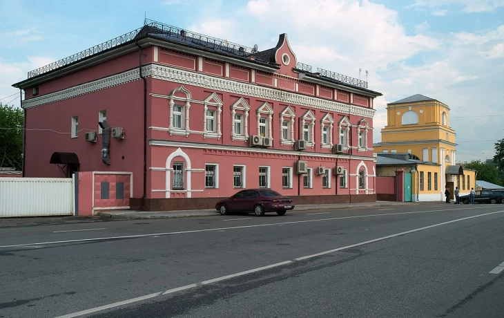 Крестьянская площадь