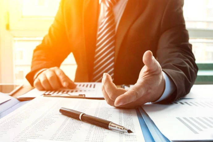 Кредитный брокер и финансовый консалтинг: когда бизнесу нужна профессиональная поддержка