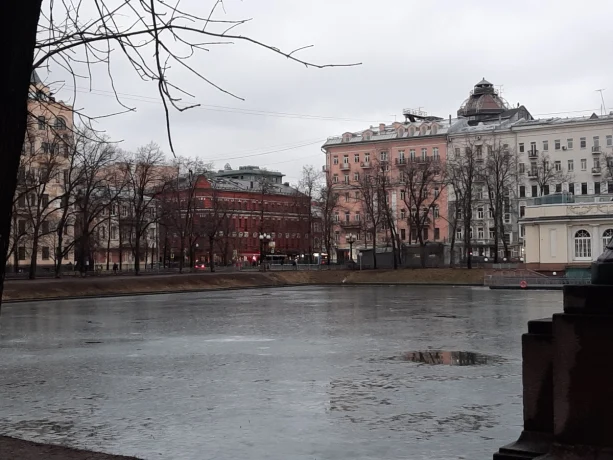 История современных Патриков: как Патриаршие пруды стали символом Москвы 7