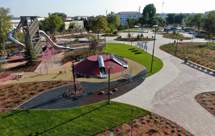 Производитель тротуарной плитки и мелкоштучных бетонных изделий: качество, инновации и надежность от компании Farbstein