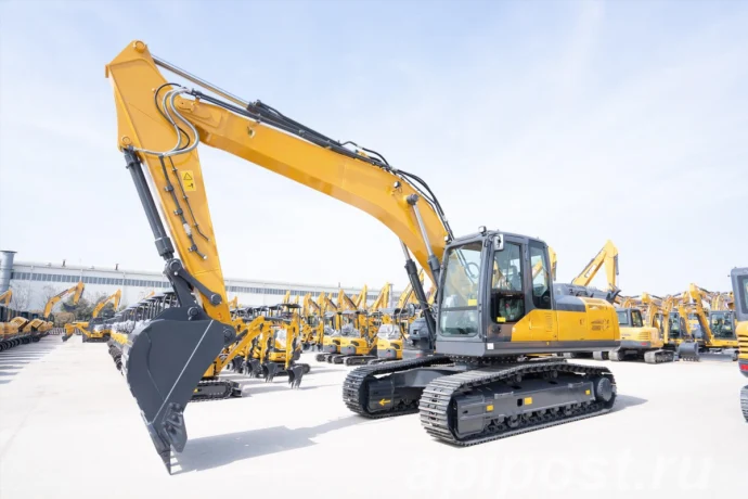Гусеничные экскаваторы: мощь и универсальность в строительстве