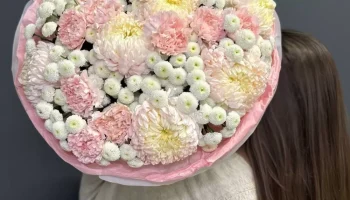 Как подобрать идеальный букет для учителя: лучшие цветы для школьных и вузовских педагогов