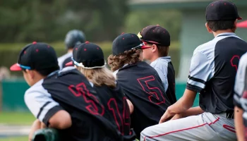 Как организовать пошив корпоративных бейсболок: От дизайна до реализации