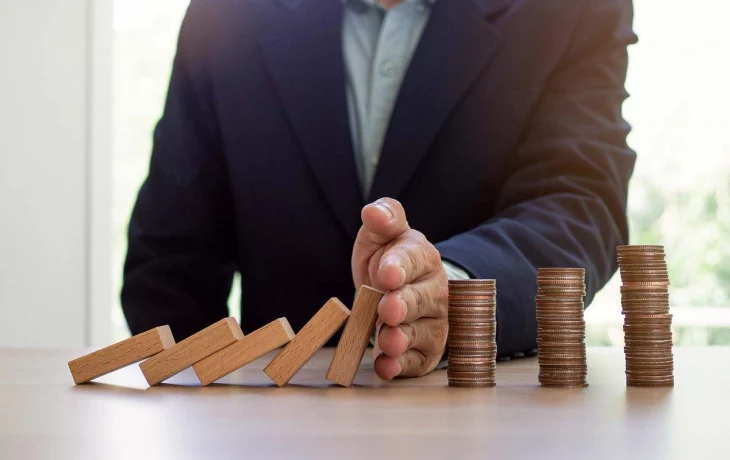 Психологические аспекты оценки акций: ловушки инвесторов