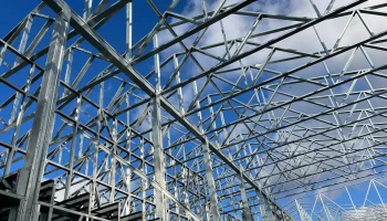 Производство ЛСТК: современные технологии каркасного строительства