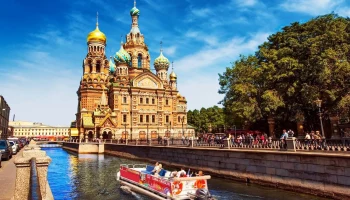 Вдохновение в каждом шаге: экскурсии в Санкт-Петербурге