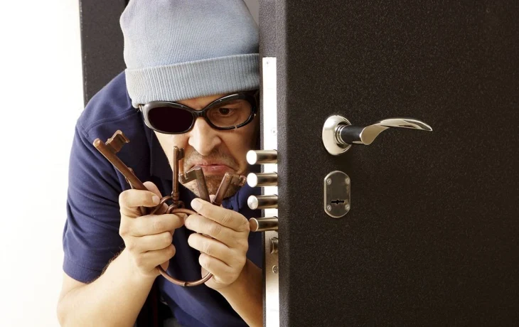 Вскрытие замков и дверей в Москве: быстро, безопасно и профессионально