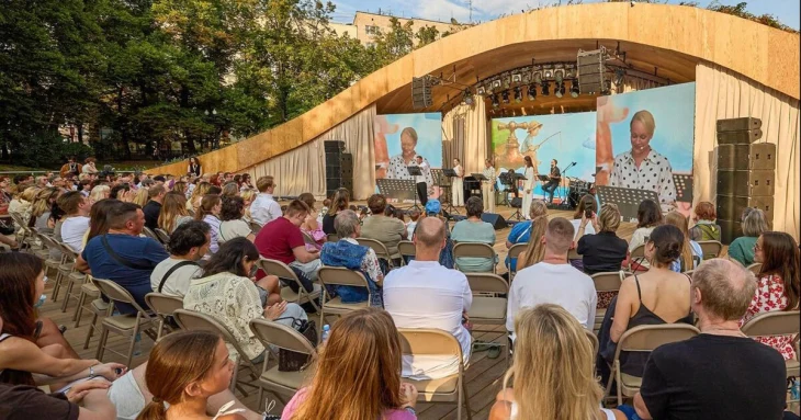 История современных Патриков: как Патриаршие пруды стали символом Москвы 5