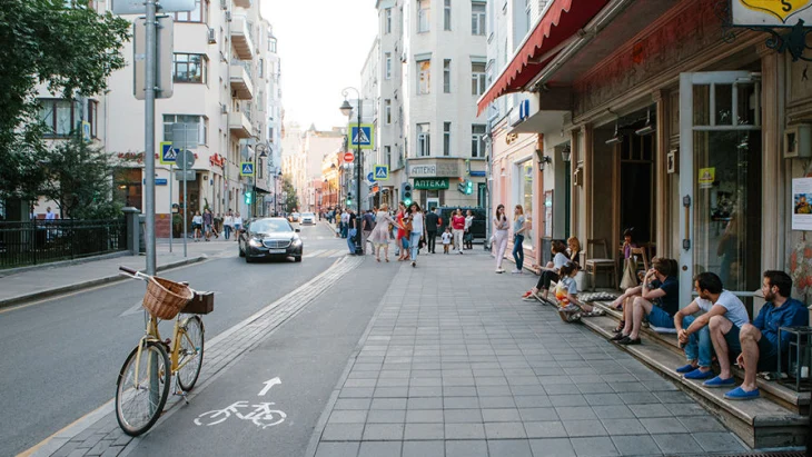 История современных Патриков: как Патриаршие пруды стали символом Москвы 13