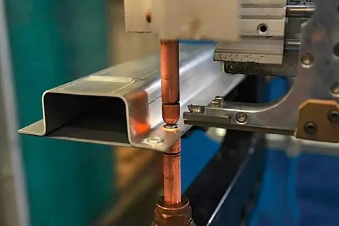 Аппараты точечной сварки: особенности технологии и практическое применение