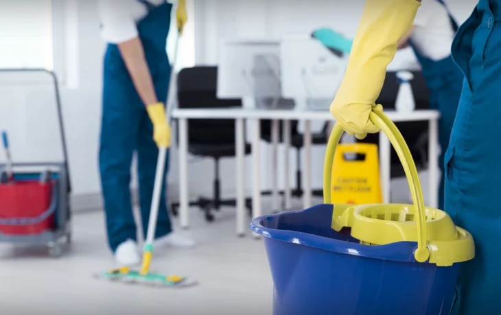 Освободите время для жизни: почему стоит обратиться в клининговую компанию
