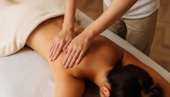 Общий массаж тела: польза, показания и как проходит процедура